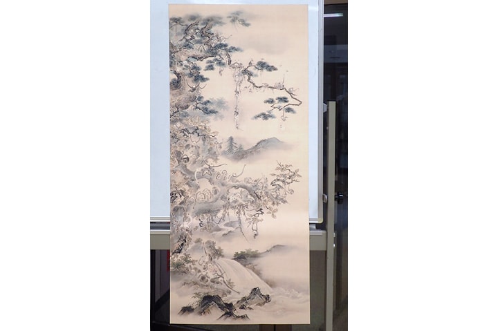画像:掛軸《百猿図》(狩野栄信)